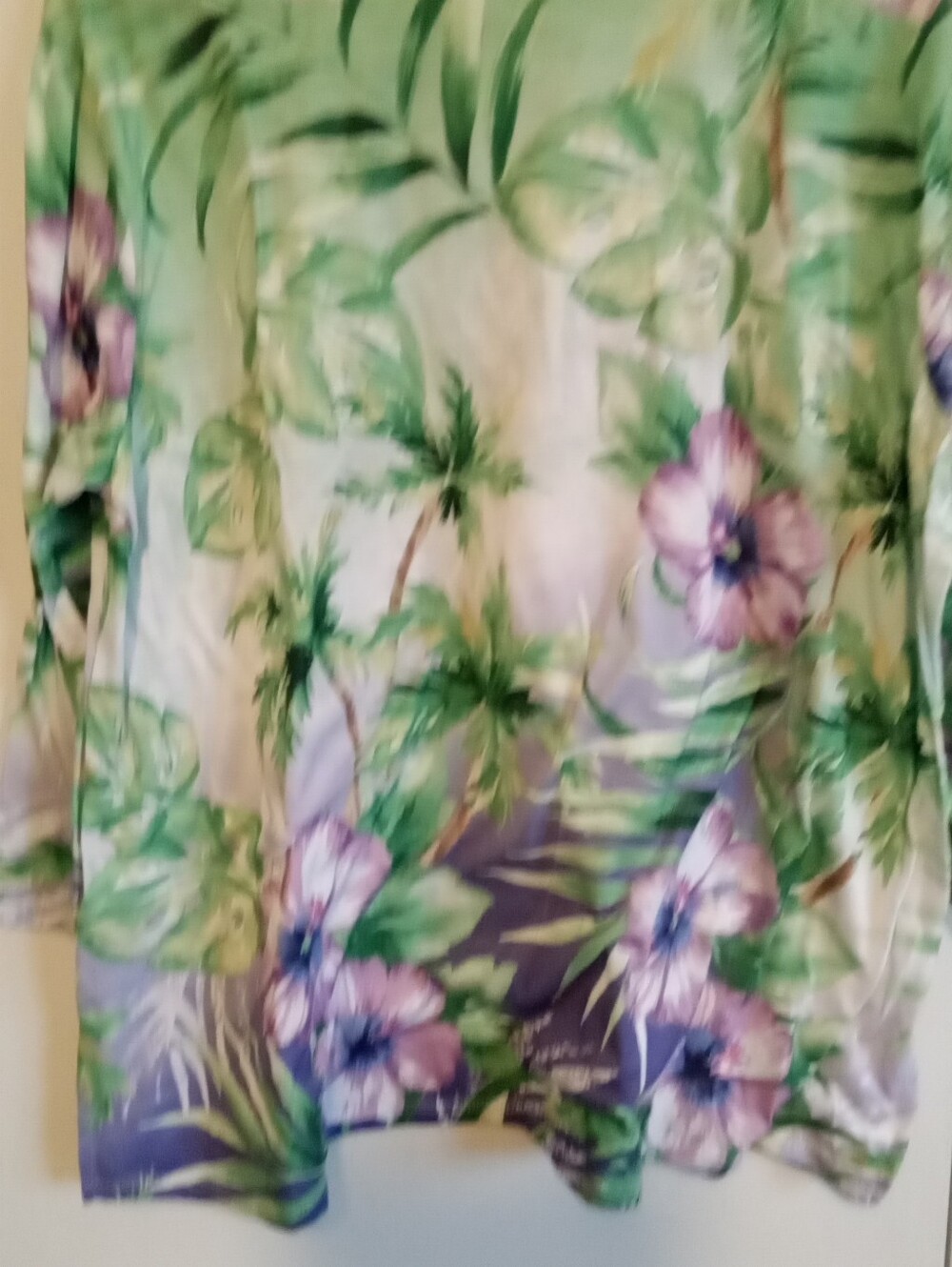 #6067 Parrot Tropical Top - L - Picture 3 of 3
